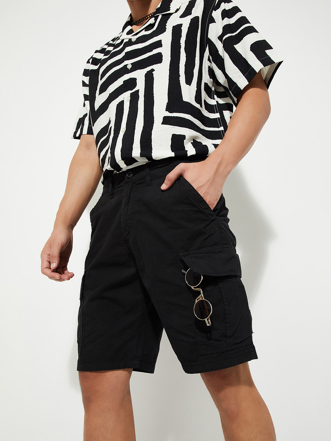 

max URB_N Men Pure Cotton Cargo Shorts, Black