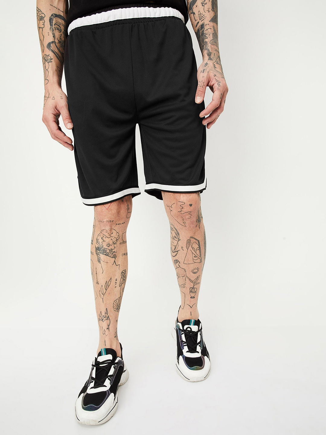 

max Men Mid-Rise Shorts, Black