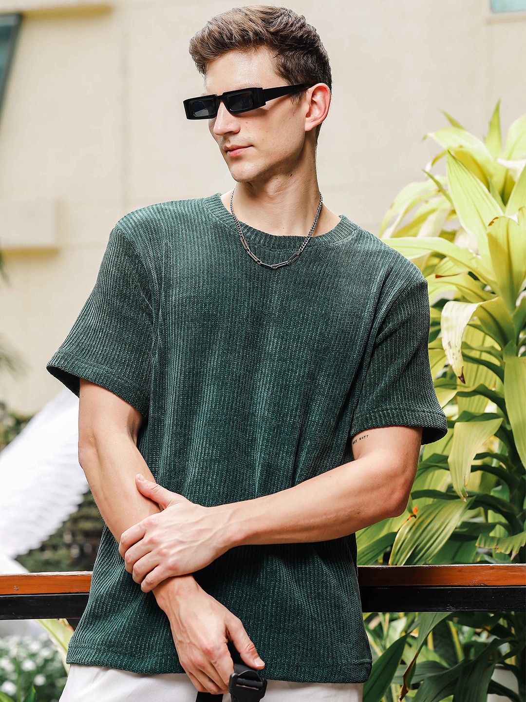 

TOMHIDDLE Men Round Neck Solid Cotton T-shirt, Green