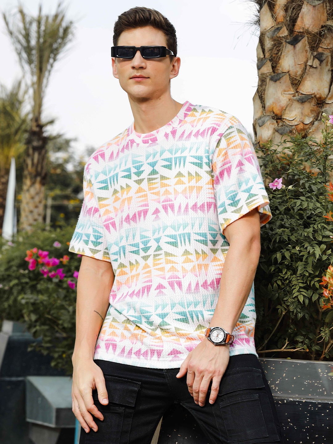 

TOMHIDDLE Men Printed Round Neck Cotton T-shirt, White