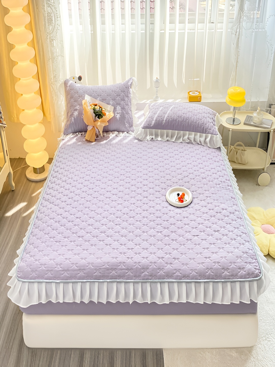 

JC HOME Purple 160 TC Queen Bedsheet with 2 Pillow Covers