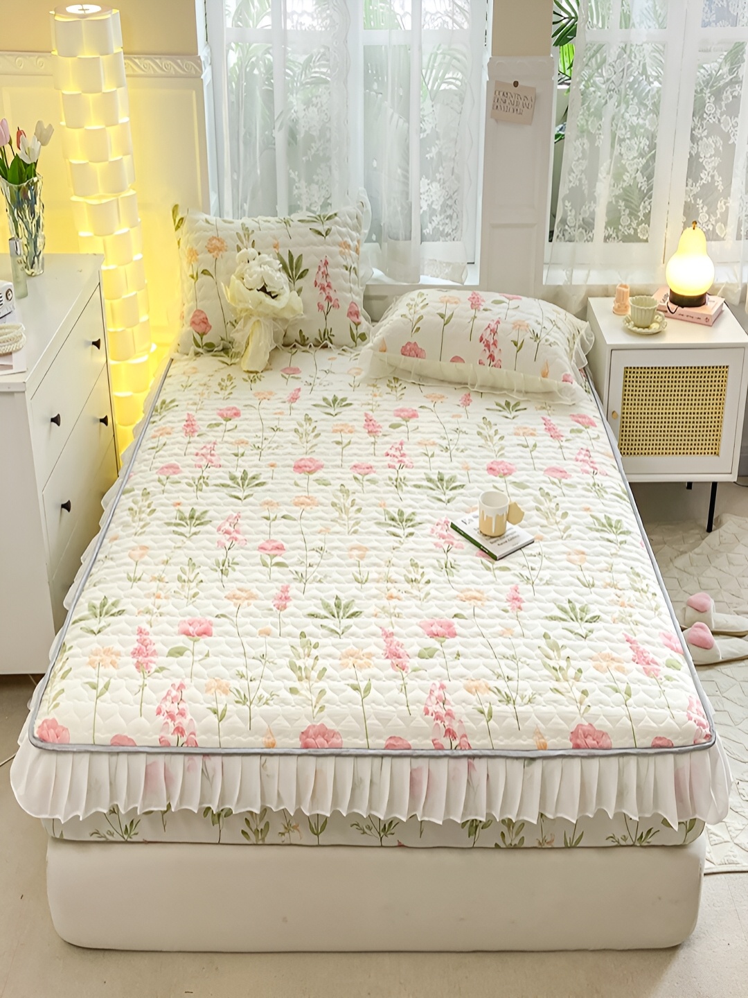 

JC HOME Cream-Coloured & Pink Floral Printed 160 TC Fitted Queen Bedsheet Set