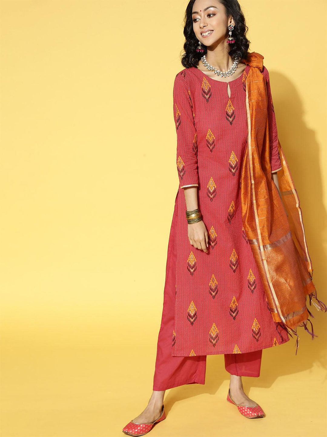 

ODETTE Ethnic Motifs Printed Regular Kurta with Palazzos & Dupatta, Red