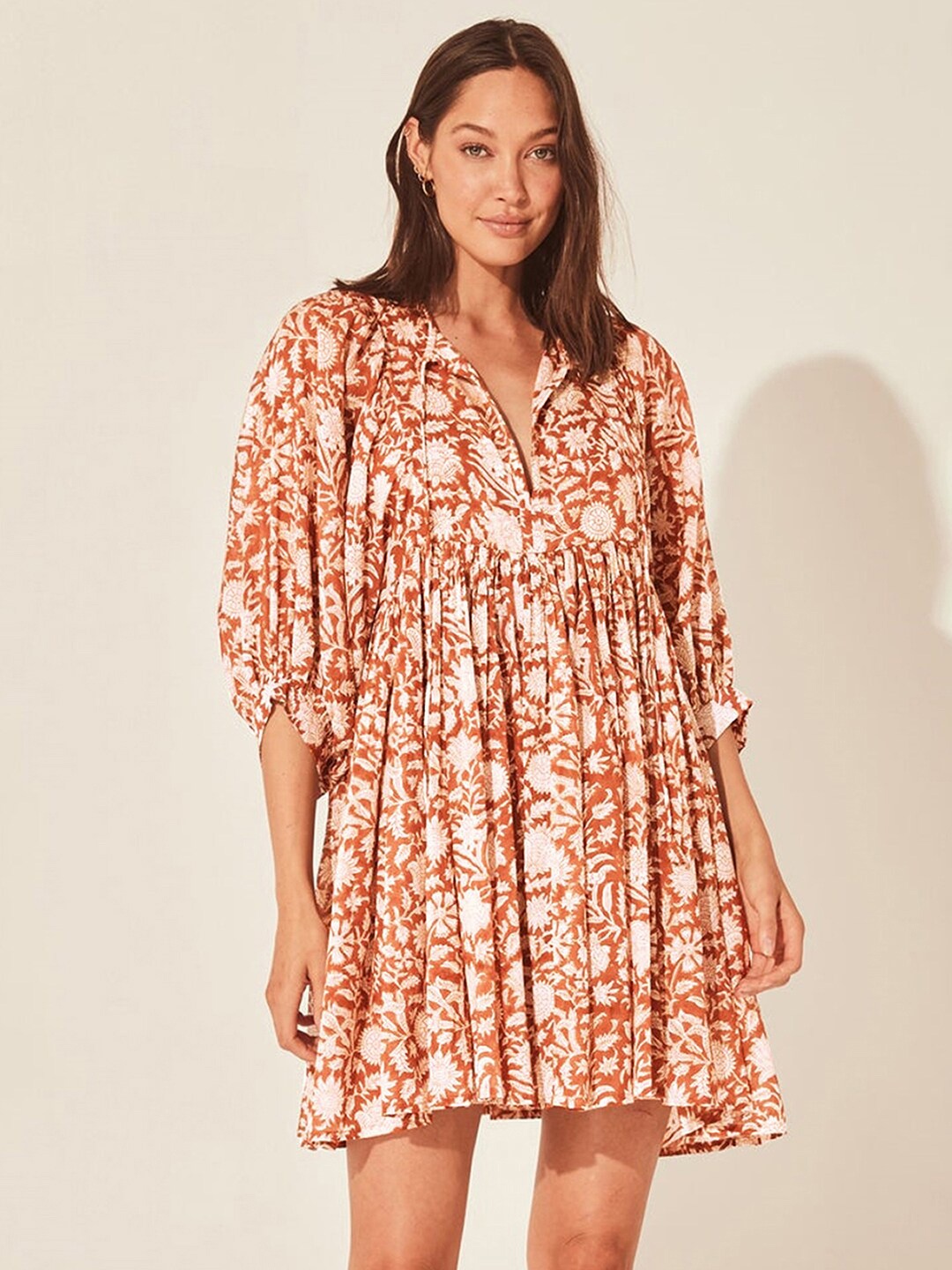 

JC Mode Floral Printed V-Neck Puff Sleeve A-Line Dress, Beige