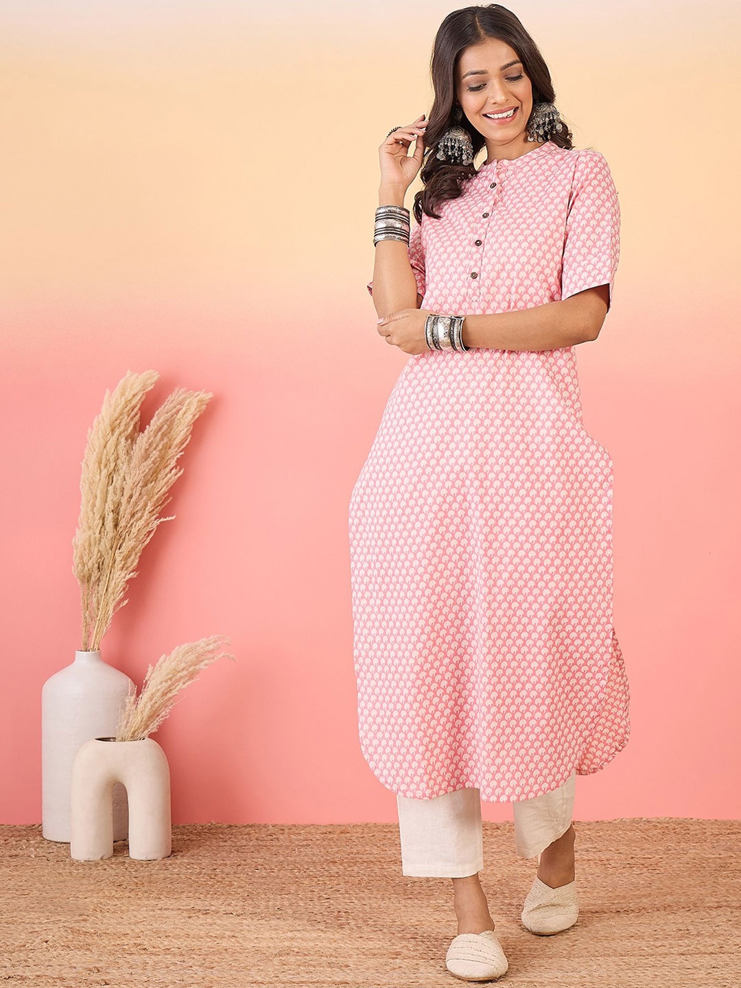 

Anouk Geometric Printed Regular Cotton Straight Kurta, Peach