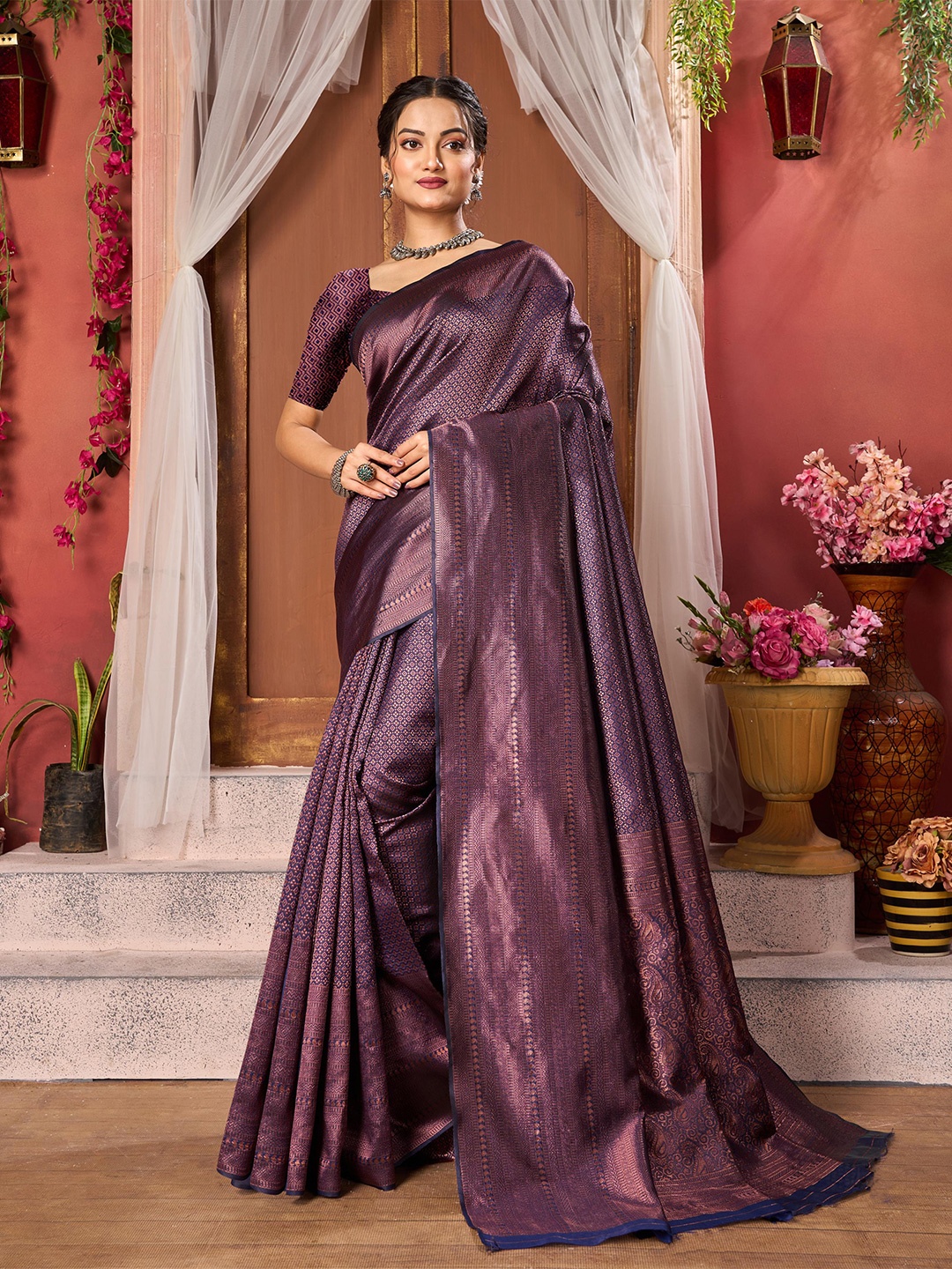 

AADVIKA Ethnic Motifs Zari Art Silk Banarasi Saree, Navy blue