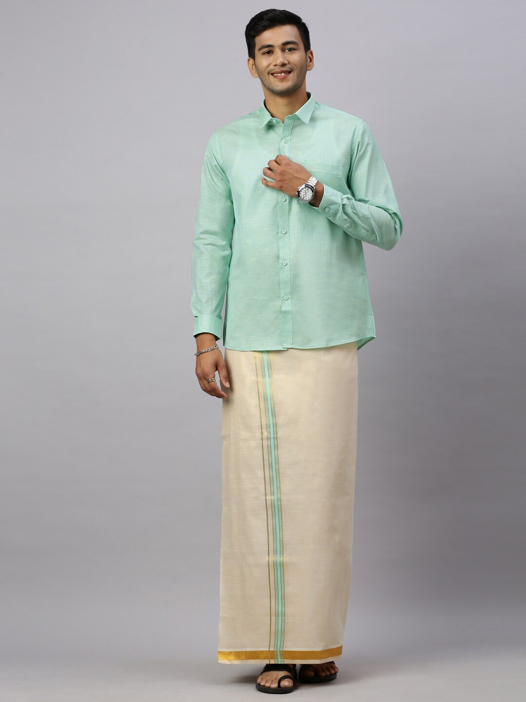 

Ramraj Cotton Shirt & Matching Border Tissue Dhoti Set, Green