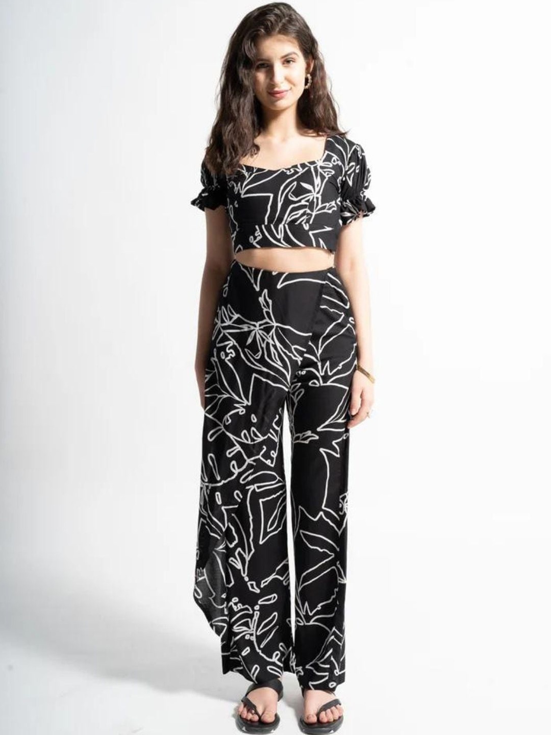 

HEY MISSY Printed Top & Trousers CO-Ords, Black