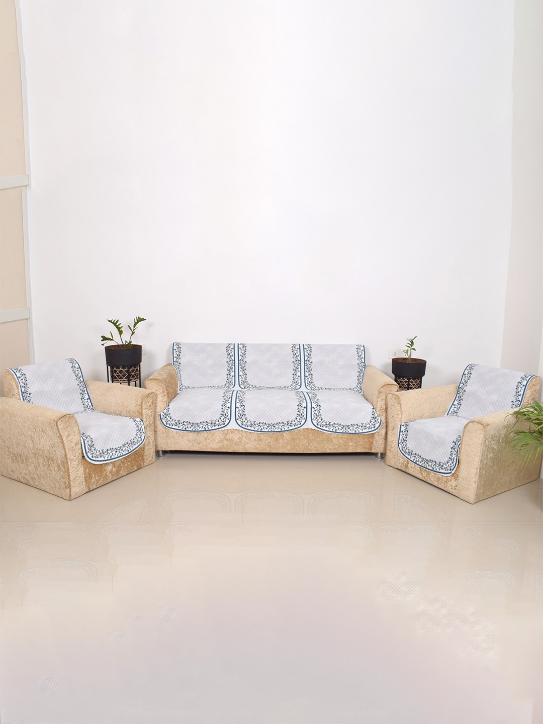 

BELLA TRUE Blue & White 6 Pieces Printed 5 Seater Sofa Covers
