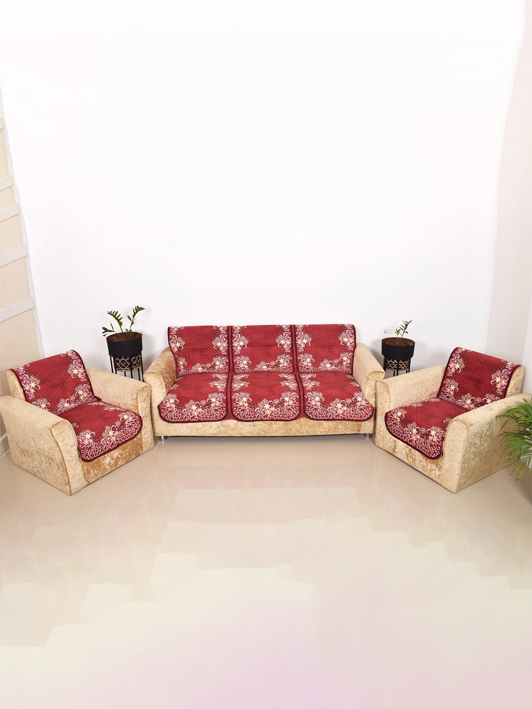 

BELLA TRUE Red & Brown 6 Pieces Printed 5 Seater Sofa Covers