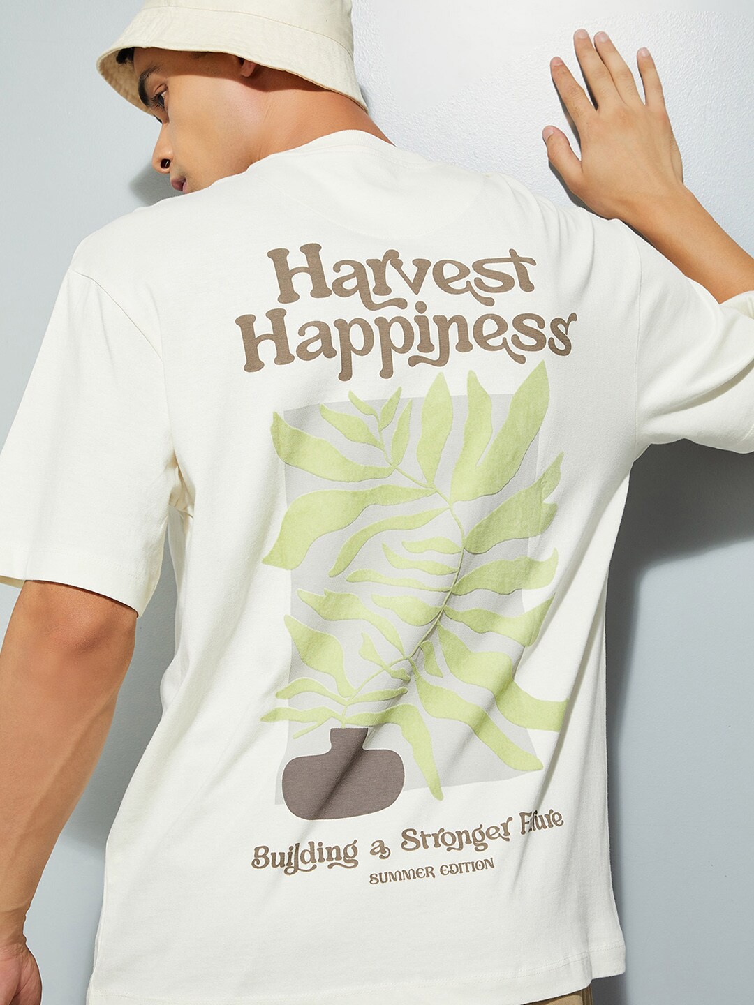 

max URB_N Men Oversized Back Graphic T-shirt, White