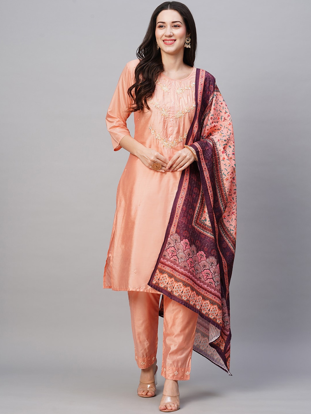 

Kiana Ethnic Motifs Embroidered Regular Chanderi Silk Kurta with Churidar & With Dupatta, Peach