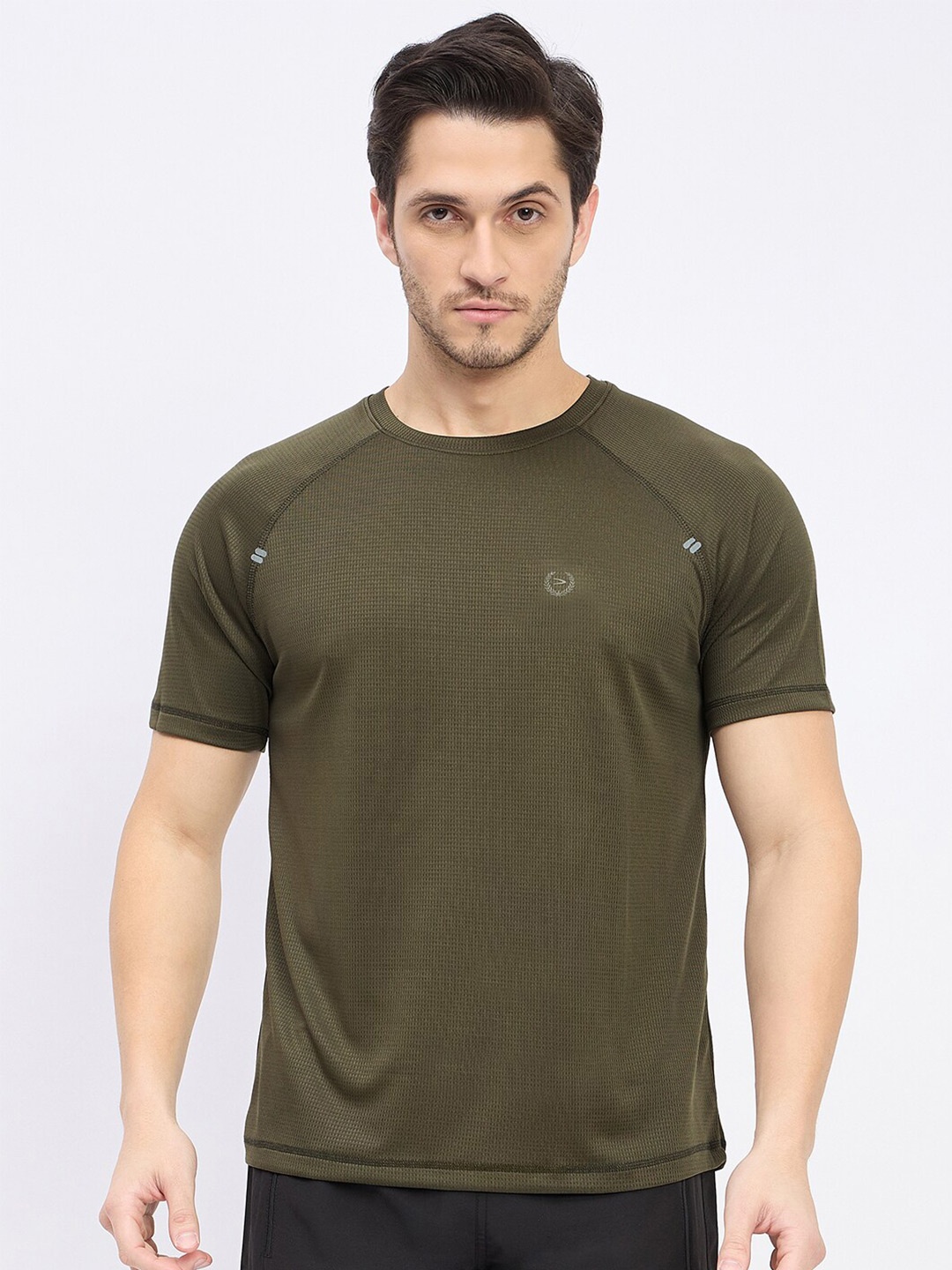 

Duke Men Self Design Solid T-shirt, Olive