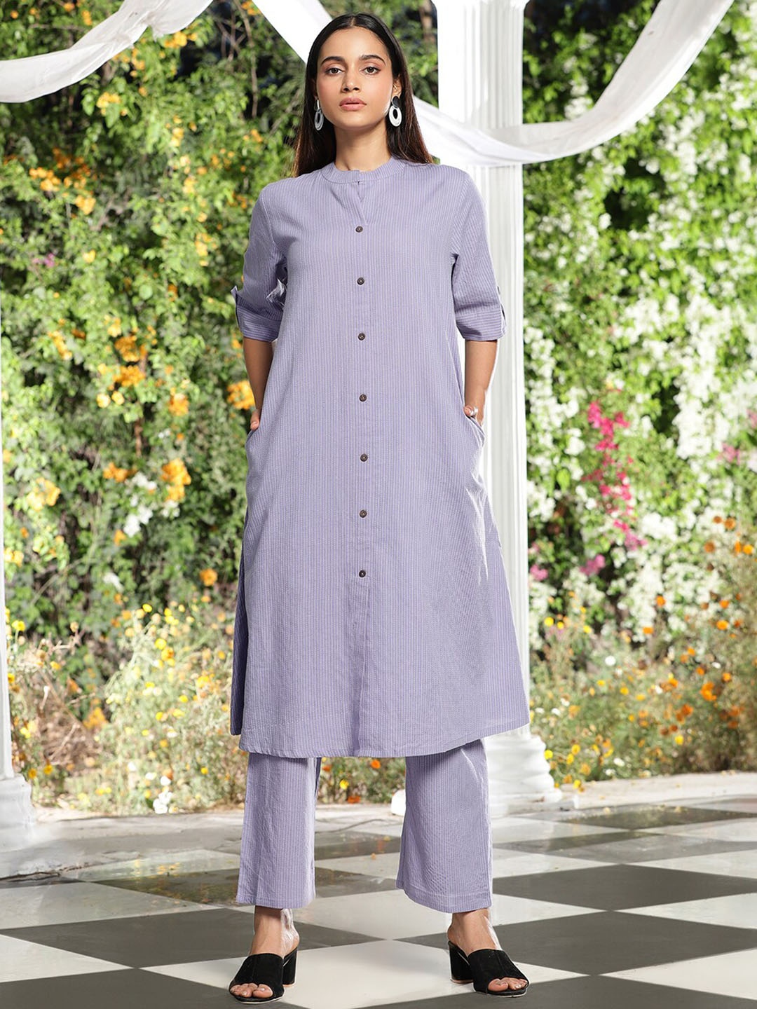 

KALINI Vertical Striped Regular Kantha Work Pure Cotton Kurta With Trouser, Lavender