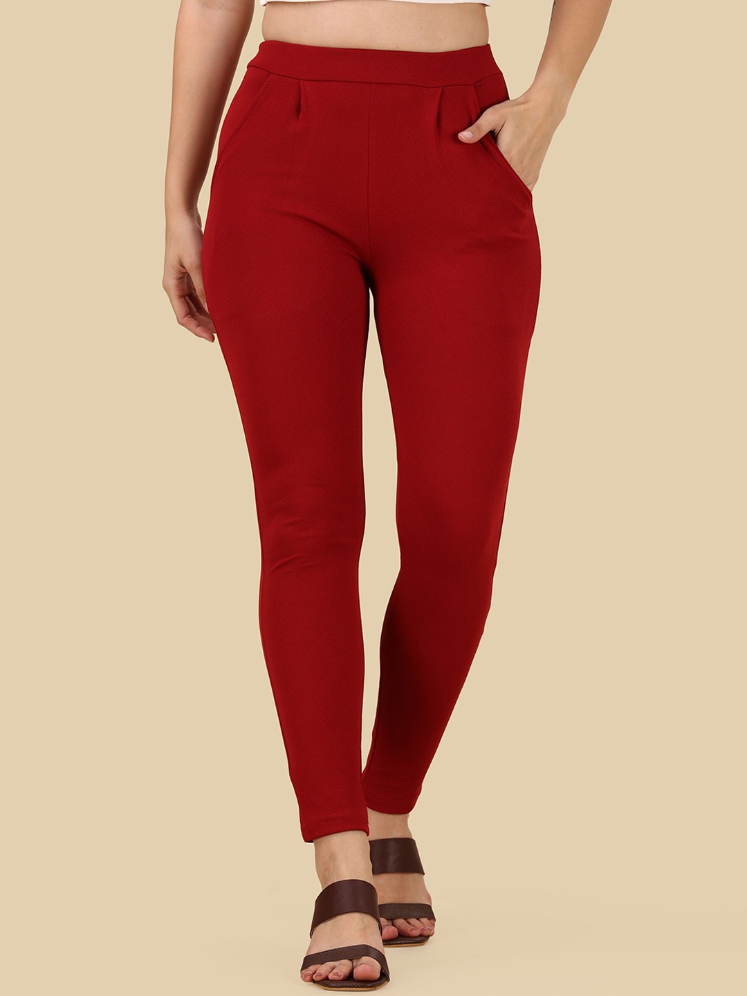 

KALINI Women Relaxed Mid-Rise Trousers, Maroon