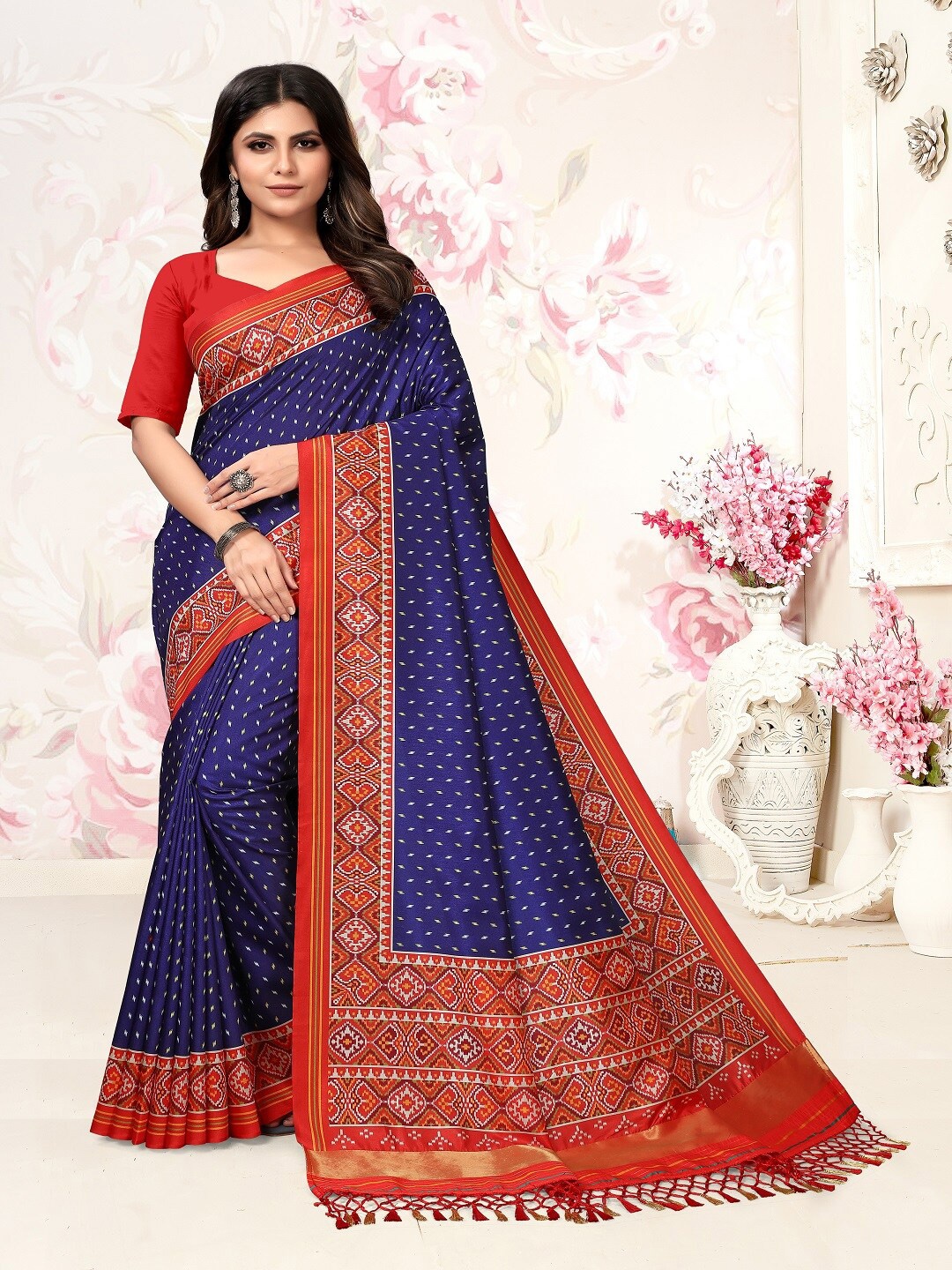 

ARYZE Ethnic Motifs Zari Saree, Navy blue