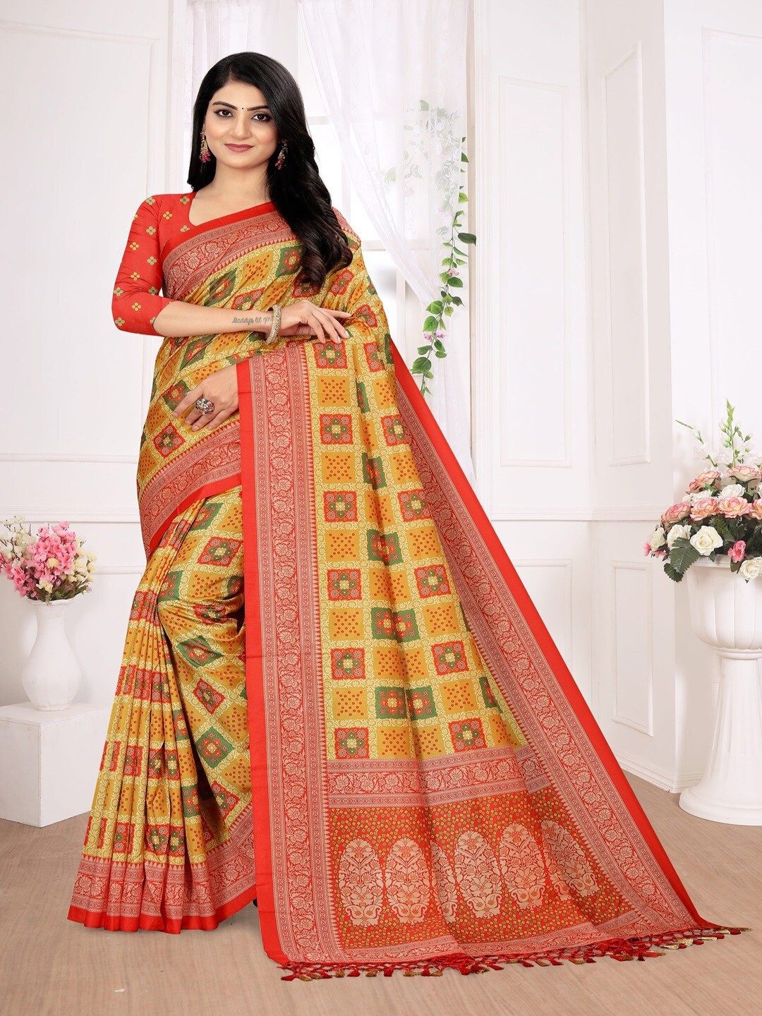 

ARYZE Ethnic Motifs Art Silk Saree, Mustard