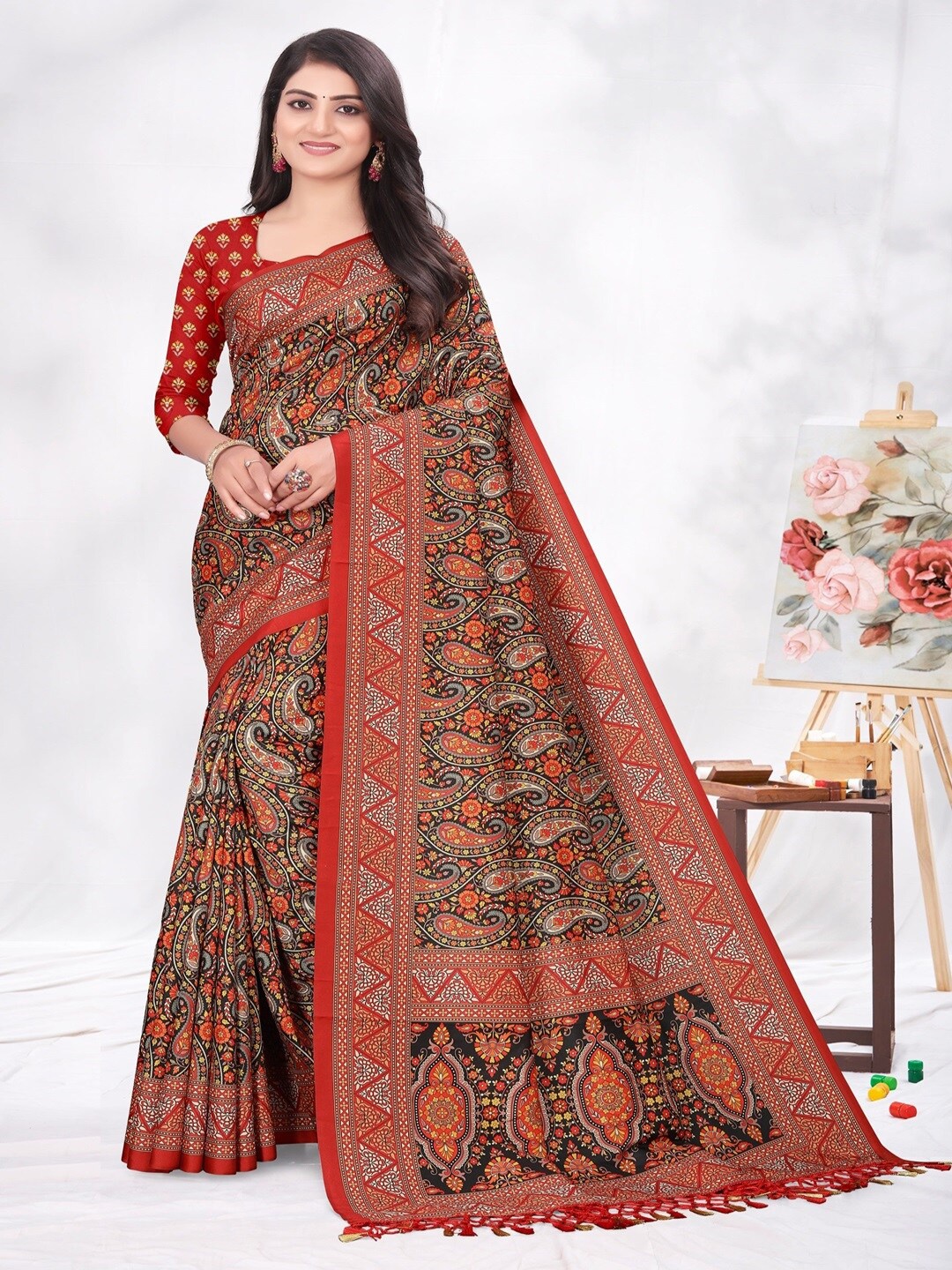 

ARYZE Ethnic Motifs Art Silk Saree, Black