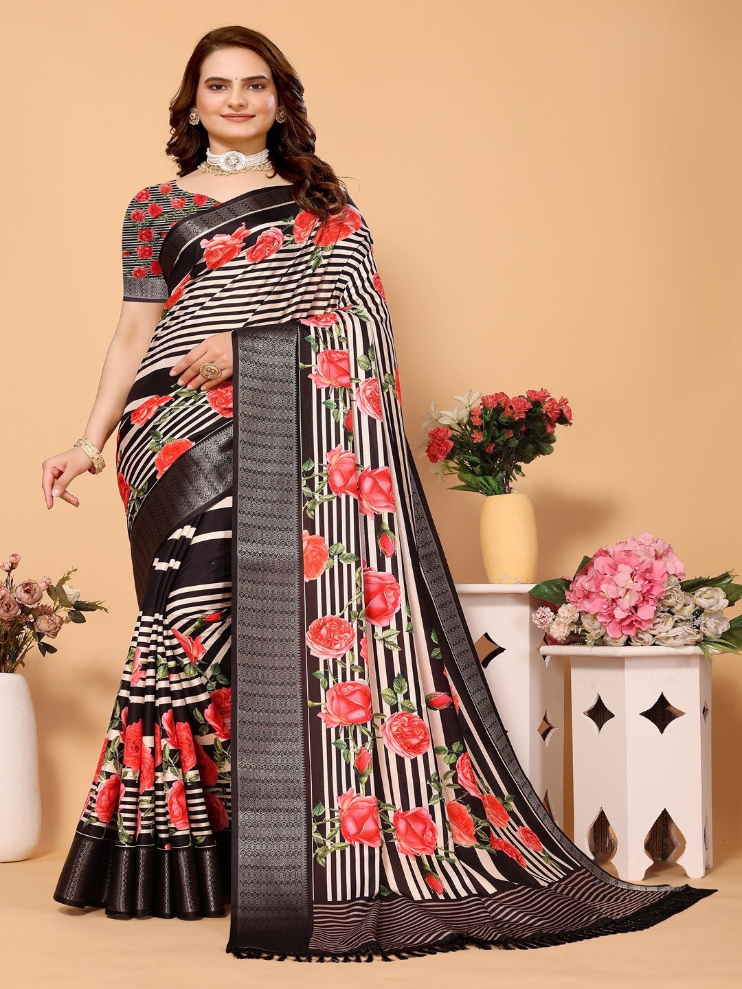 

ARYZE Floral Zari Silk Blend Saree, Black