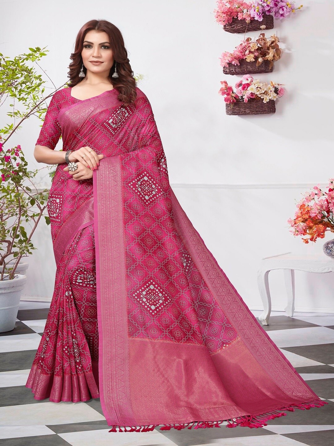 

ARYZE Bandhani Art Silk Saree, Purple