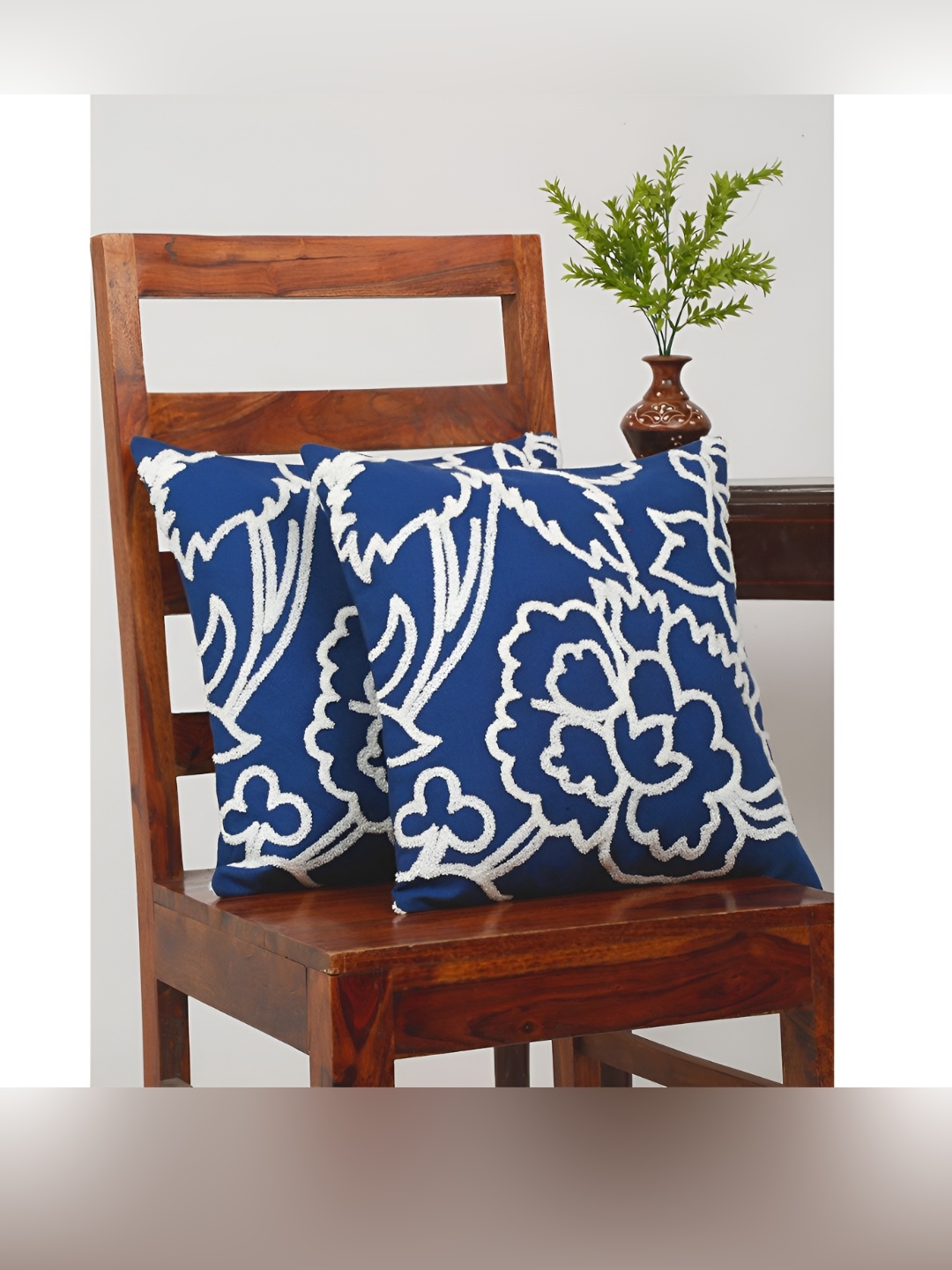 

Aura Blue & White 2 Pieces Floral Cotton Square Cushion Covers