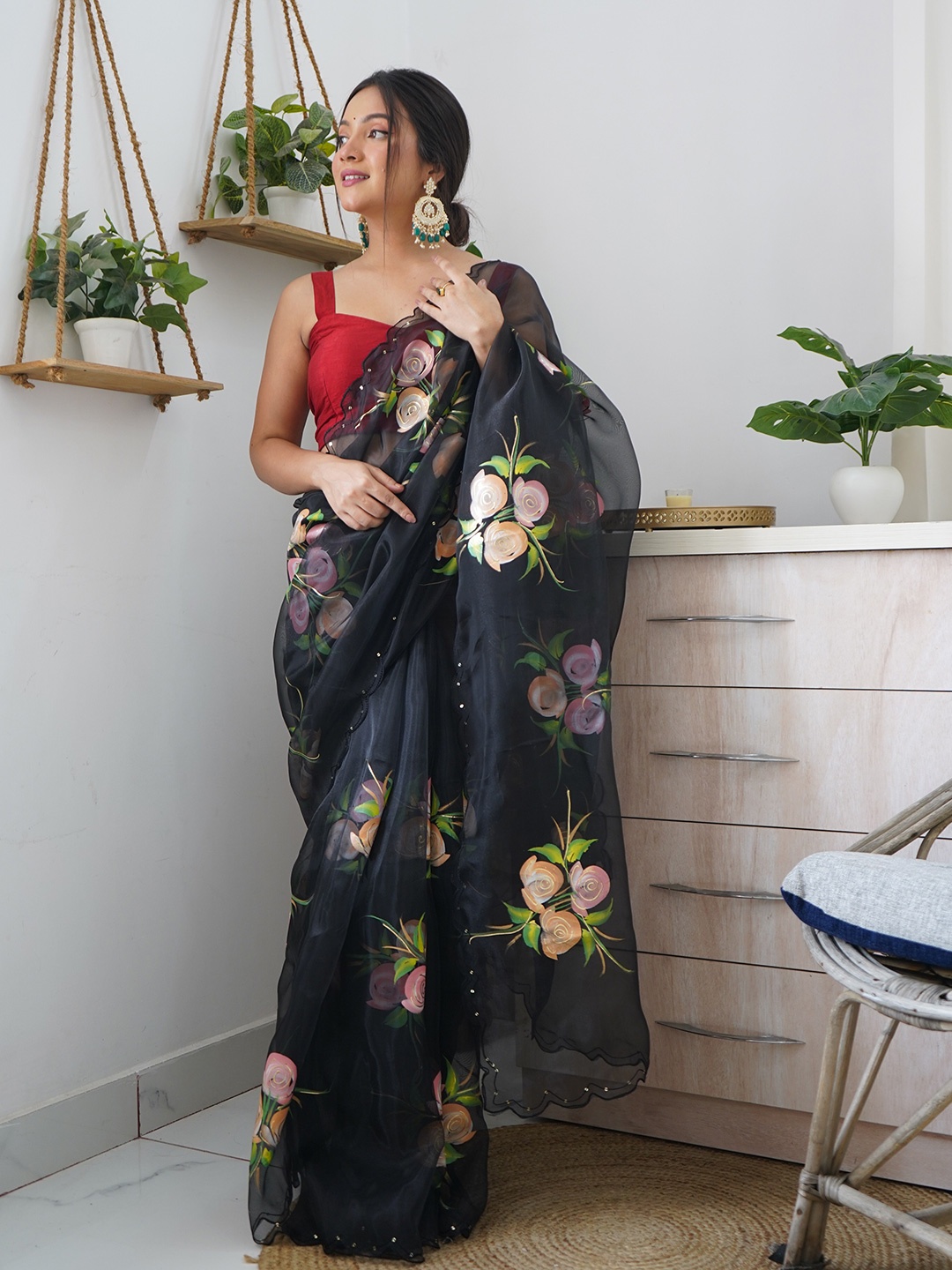 

SAREESBYCHIRAG Ethnic Motifs Embroidered Organza Saree, Black