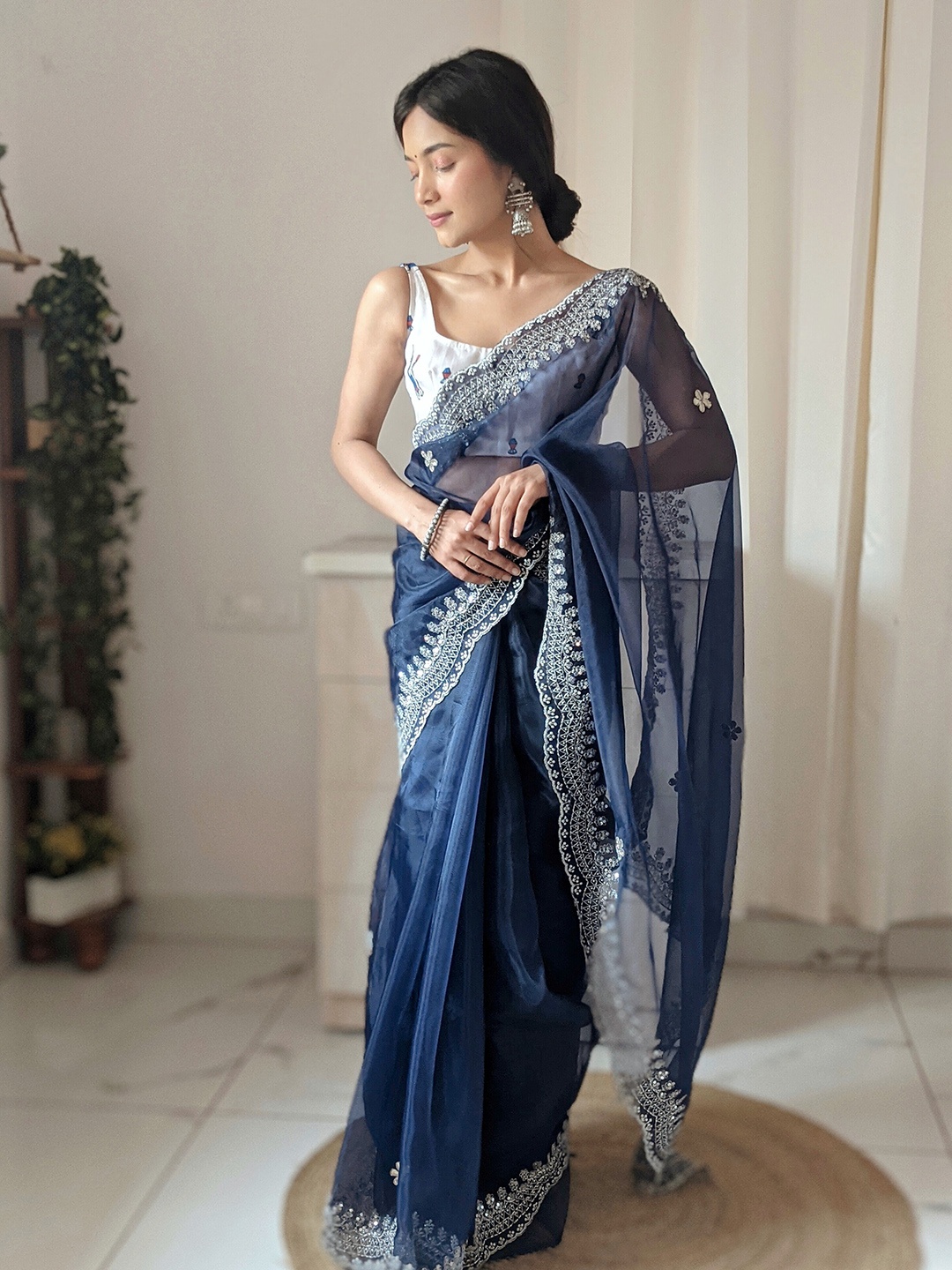 

SAREESBYCHIRAG Ethnic Motifs Embroidered Organza Designer Saree, Navy blue