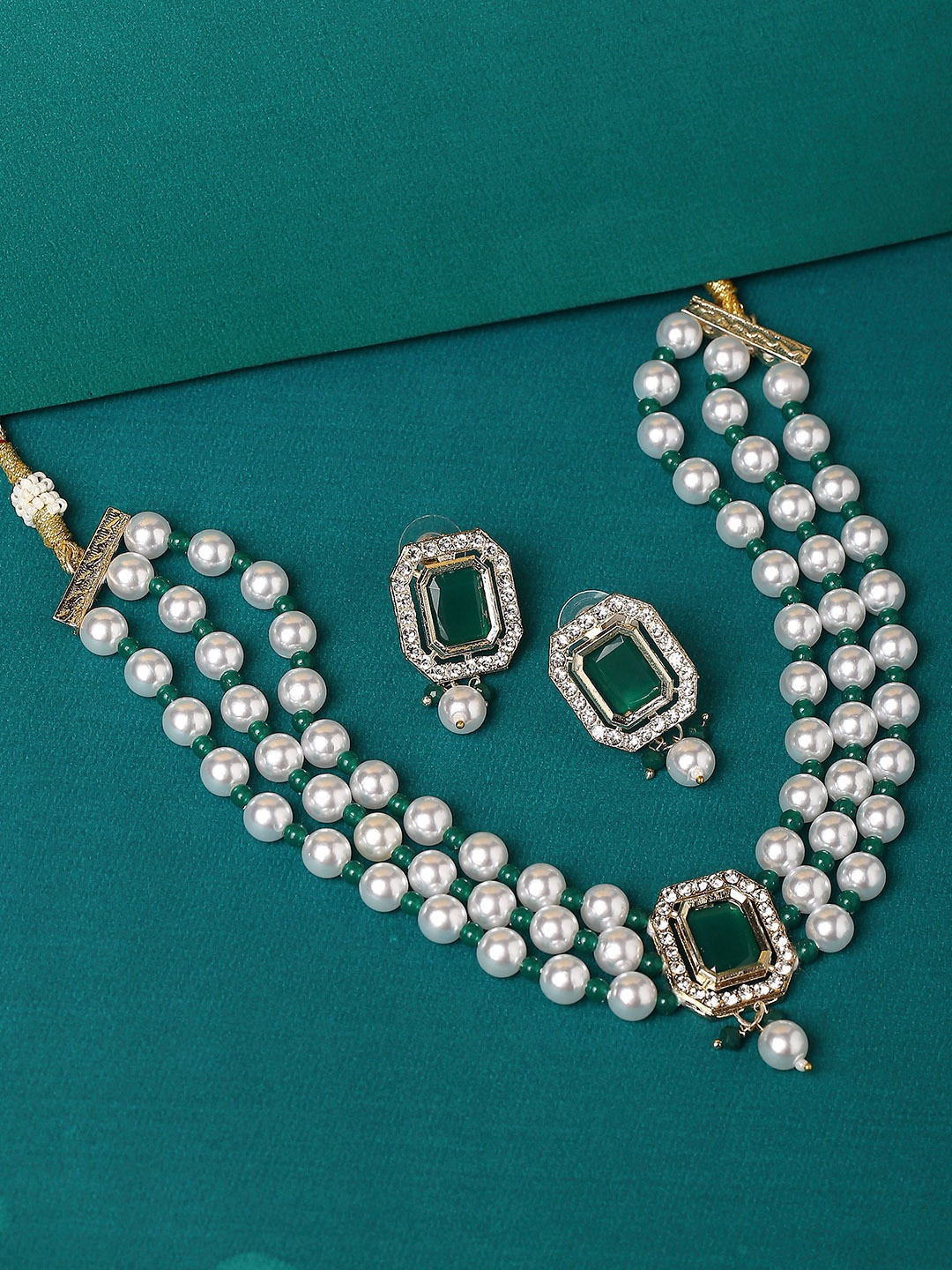 

OOMPH Artificial Stones Studded & Pearls Beaded Jewellery Set, Green