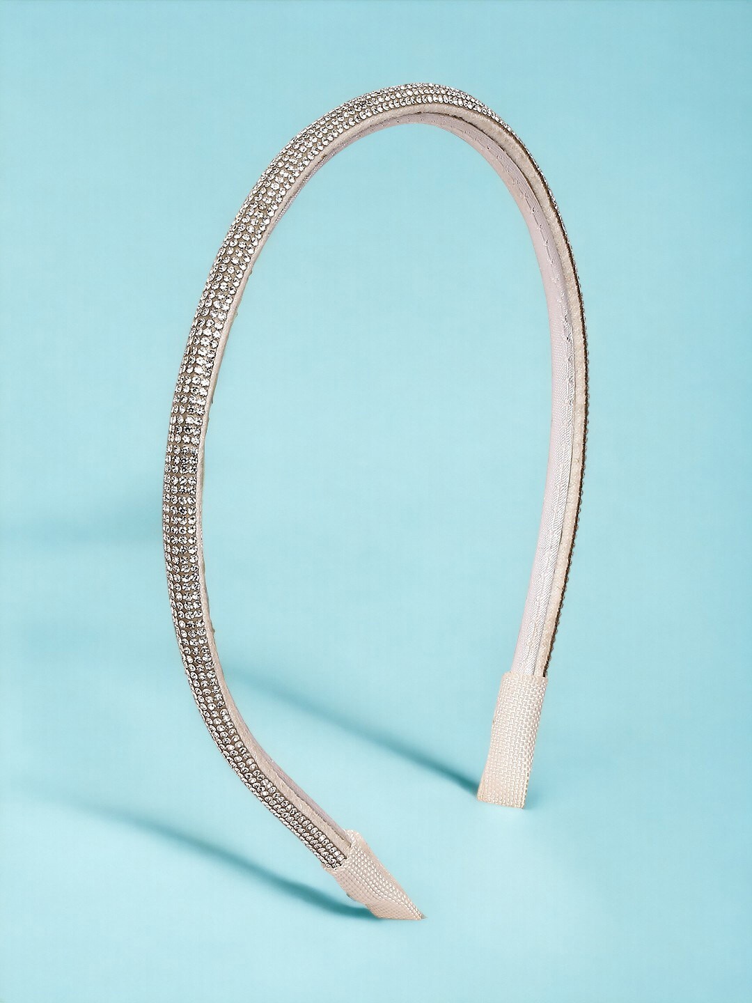 

OOMPH Embellished Fabric Hairband, White