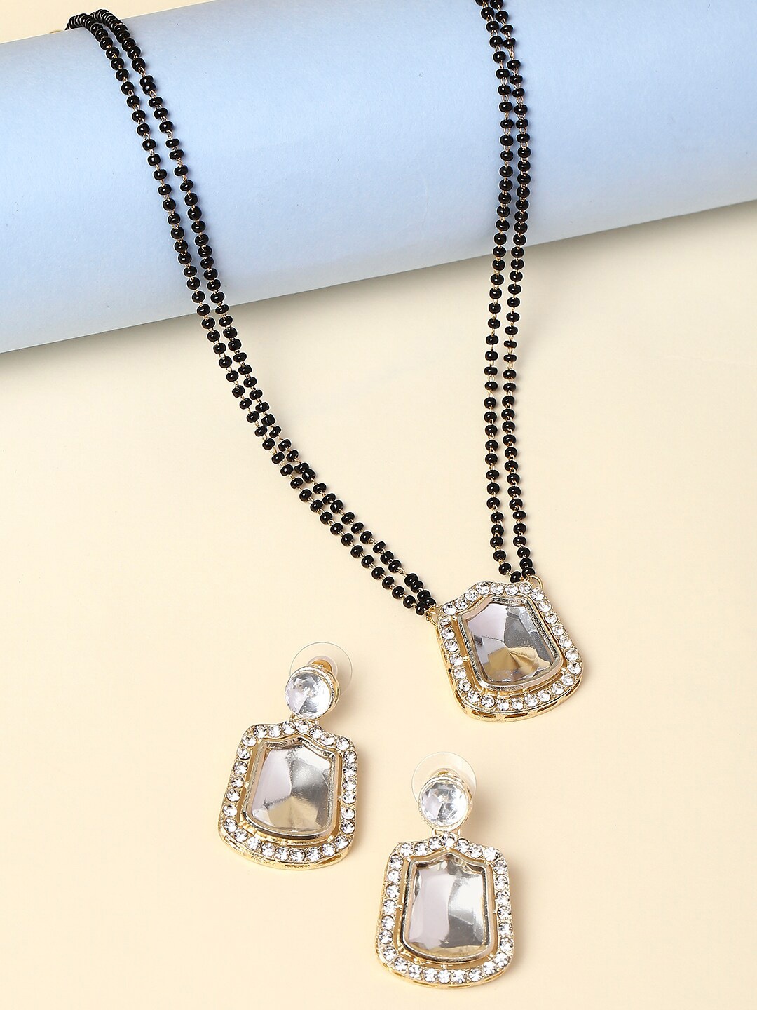 

OOMPH Artificial Stones and Beads Mangalsutra with Earrings, Gold