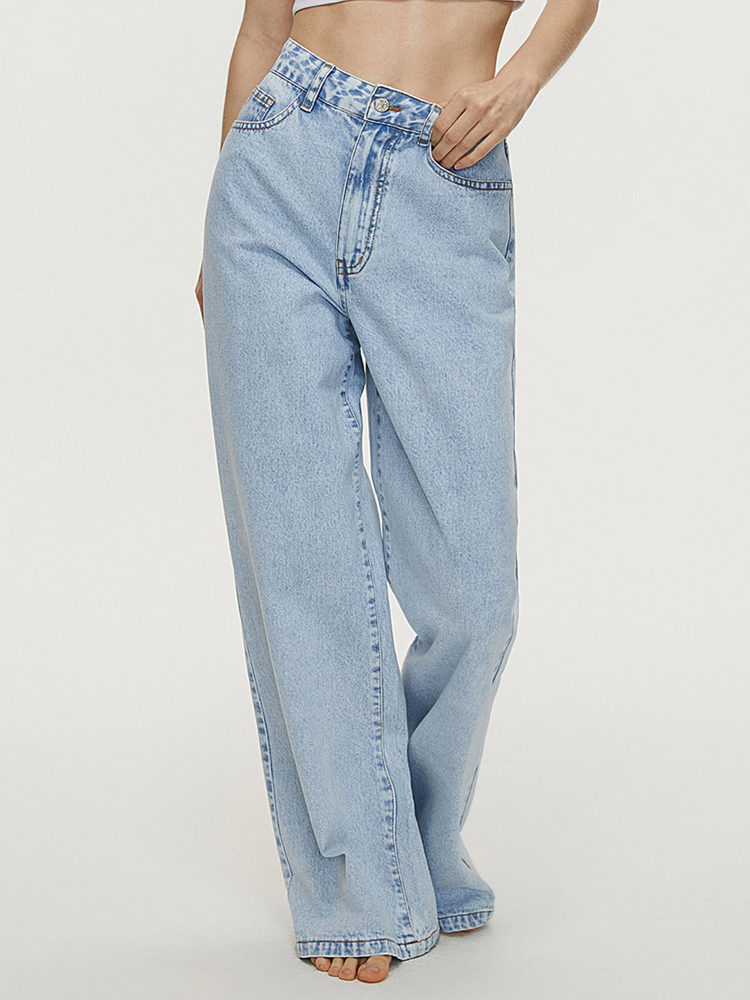 

LULU & SKY Women Straight Fit High-Rise Clean Look Washed Jeans, Blue