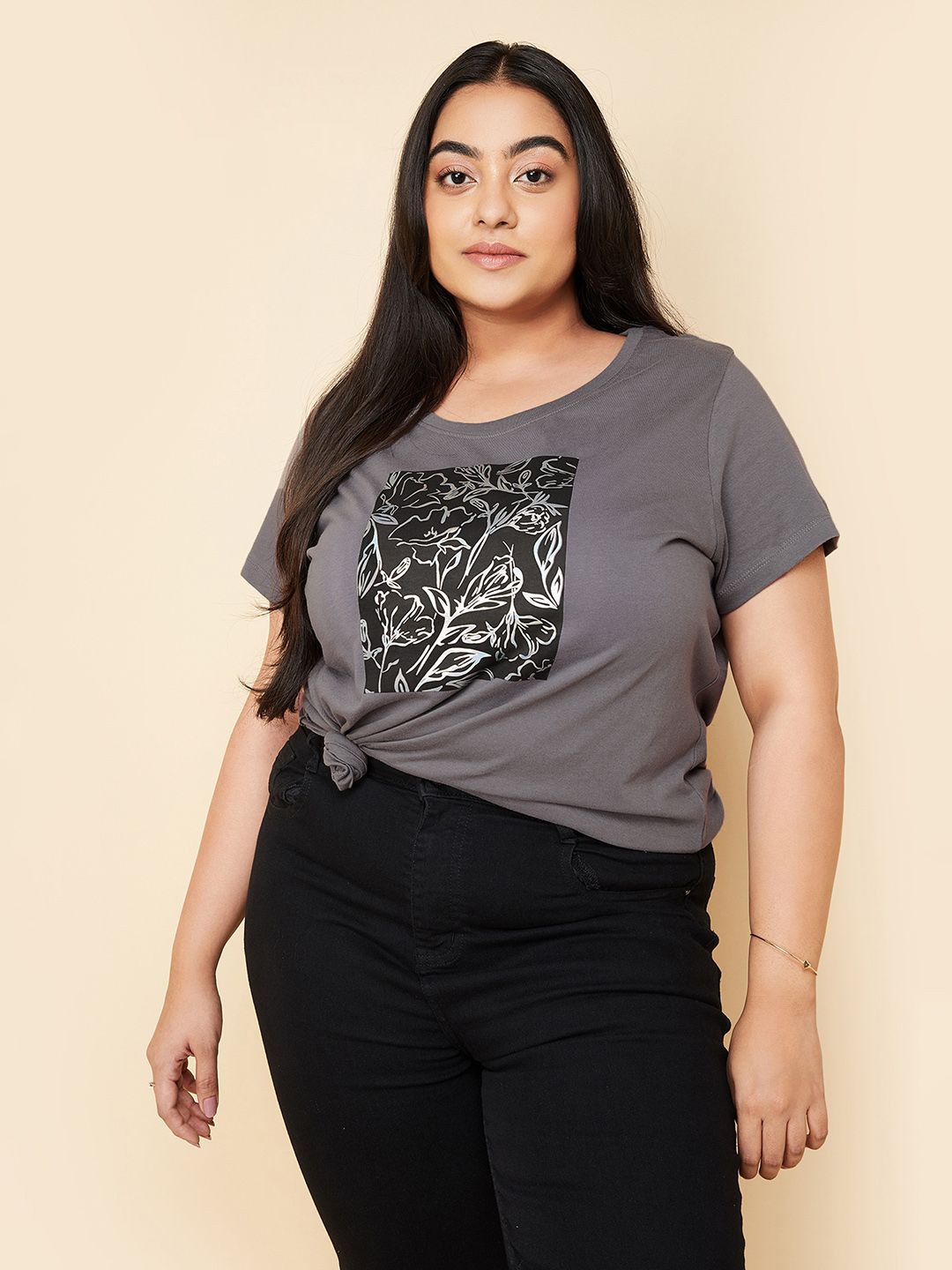 

max Women Graphic Printed Round Neck Cotton T-shirt, Grey