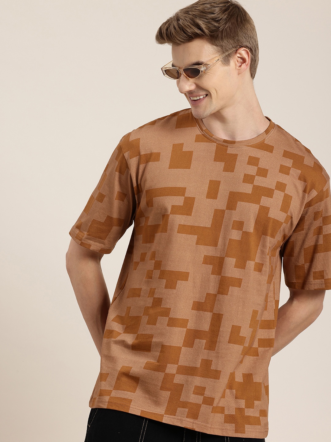 

HERE&NOW Pixel Byte Printed Drop-Shoulder Sleeves Pure Cotton T-shirt, Brown