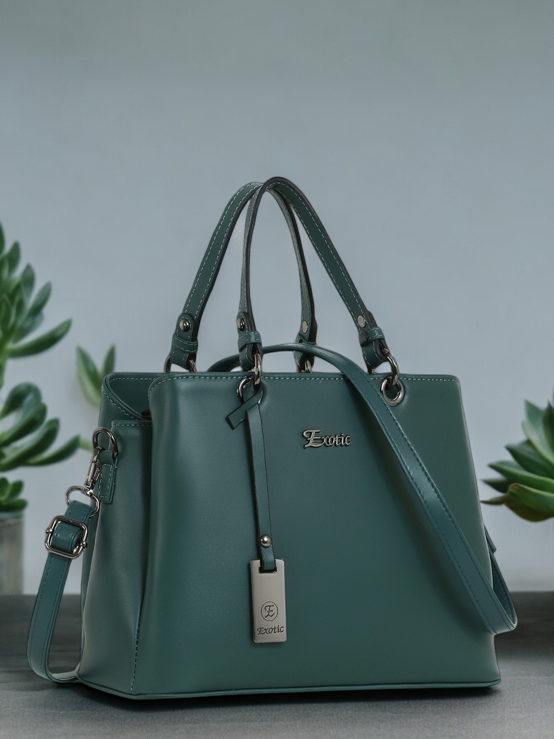 

Exotic PU Structured Handheld Bag with Tasselled, Green