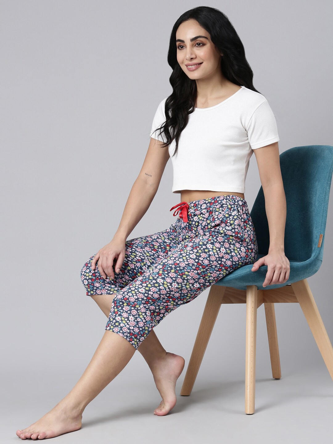 

Kryptic Printed Relaxed Fit Pure Cotton Capris, Navy blue