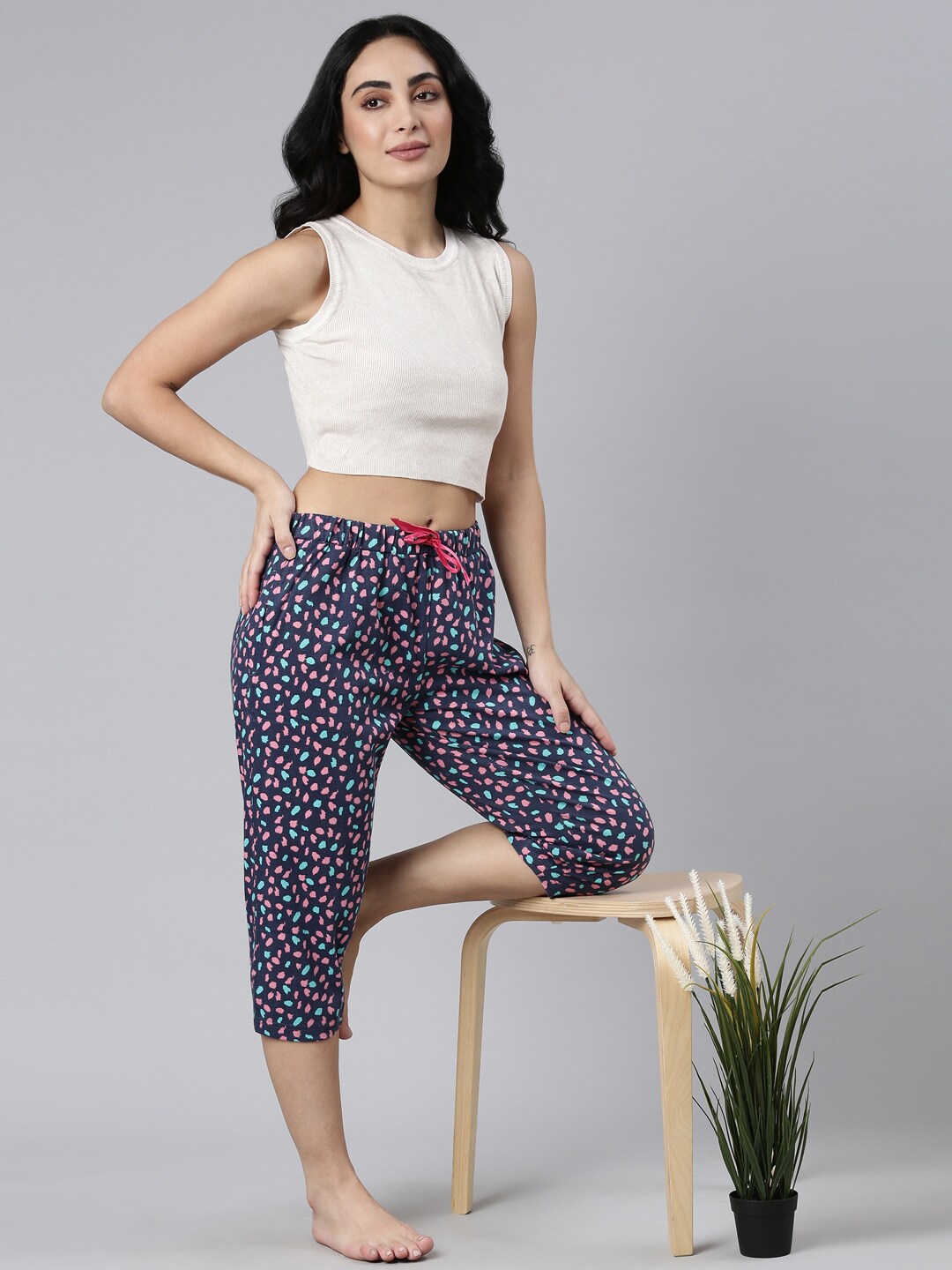 

Kryptic Printed Relaxed Fit Pure Cotton Capris, Navy blue