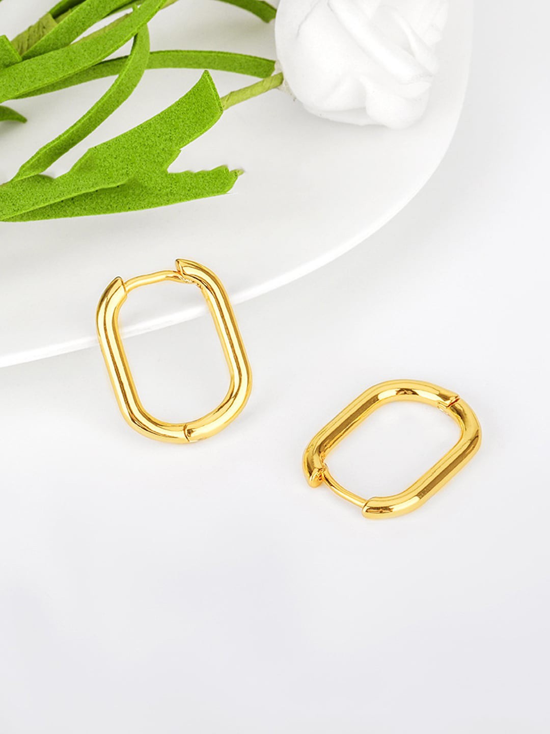

FIMBUL Gold Plated Stainless Steel Hoop Earrings