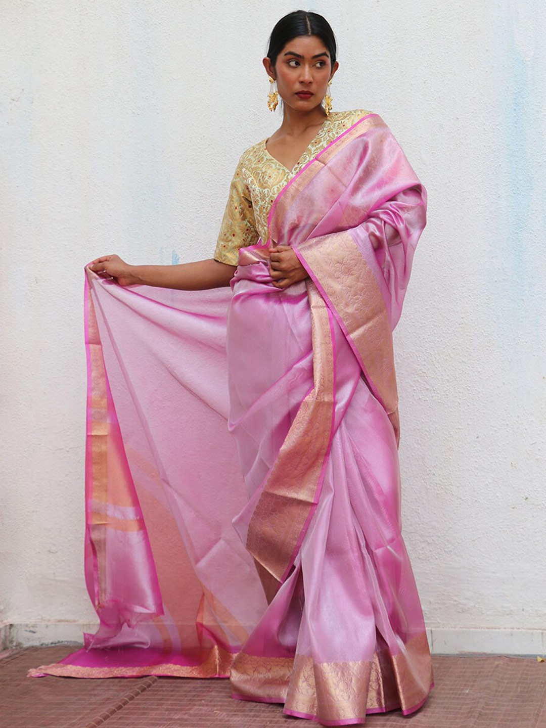 

Chidiyaa Zari Tissue Saree, Lavender