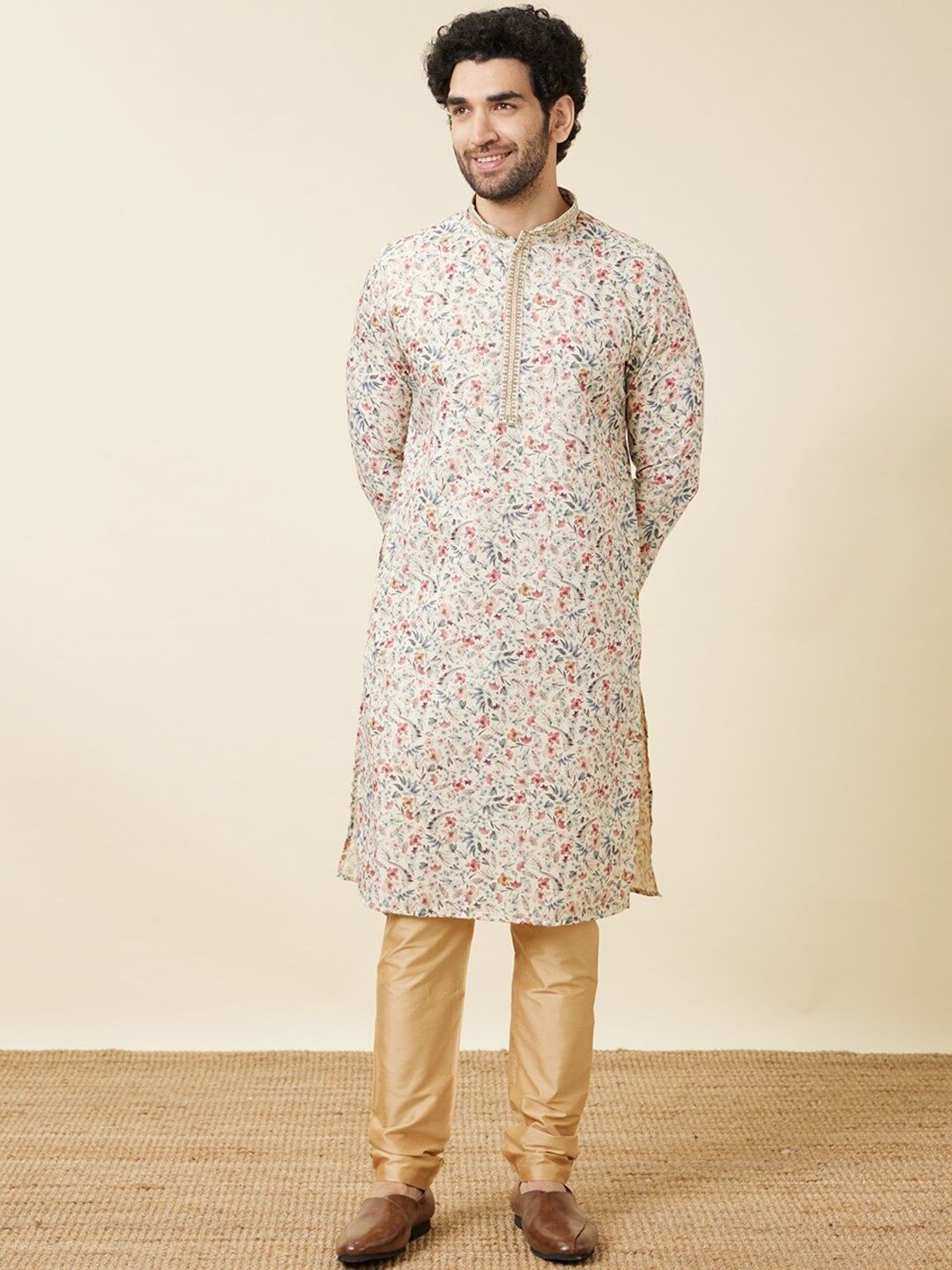 

Manyavar Floral Printed Gotta Patti Straight Kurta With Pyjama, Cream