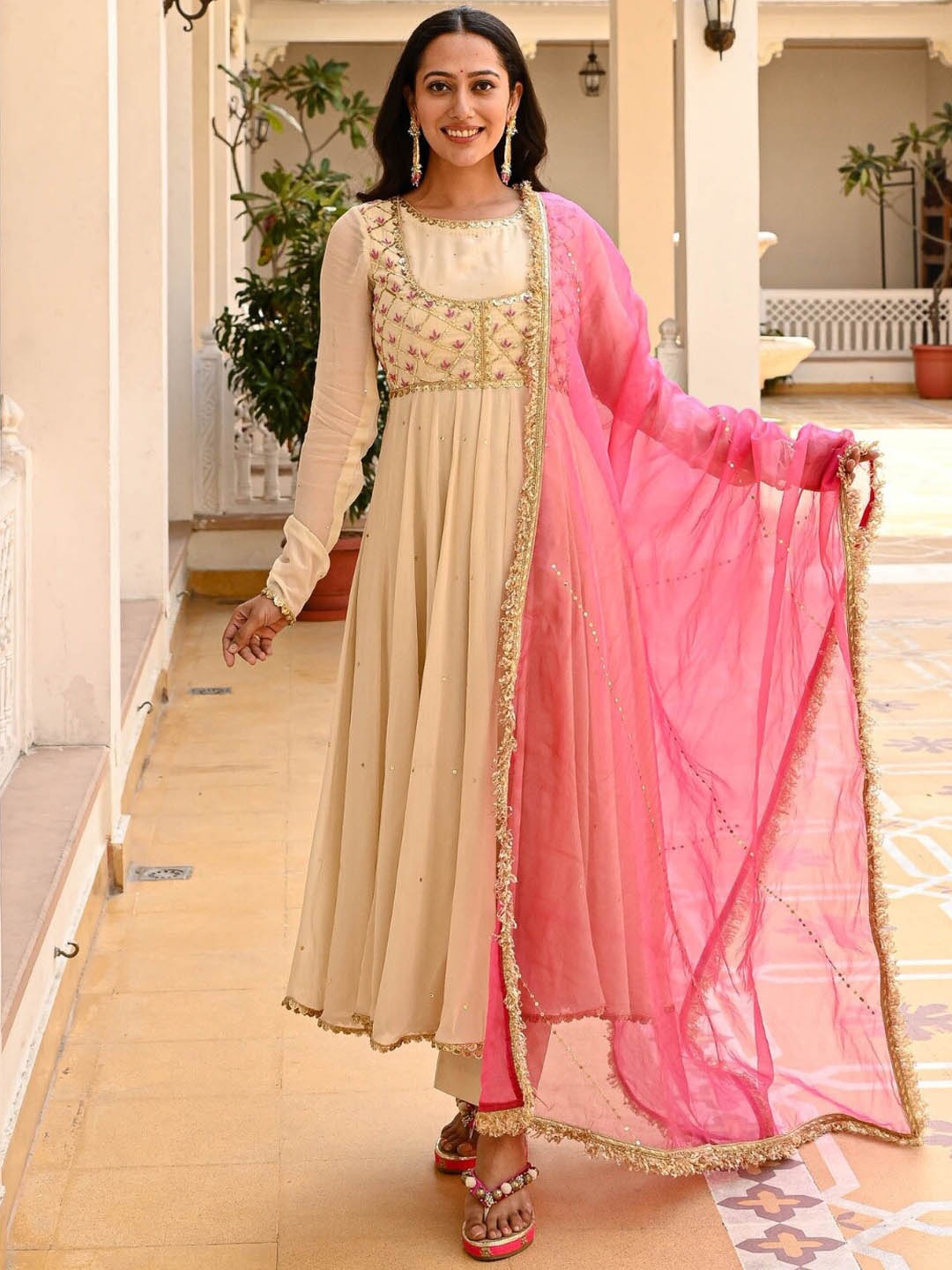 

Urbanstree Ethnic Motifs Embroidered Pleated Kurta with Trouser & Dupatta, Beige