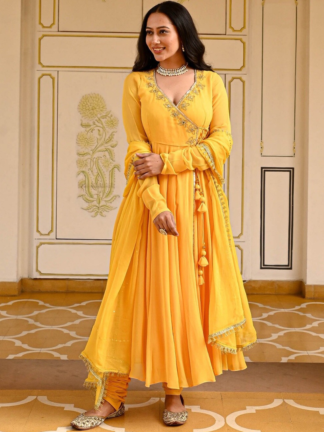 

Urbanstree Women Floral Embroidered Angrakha Kurta with Trouser & Dupatta, Yellow