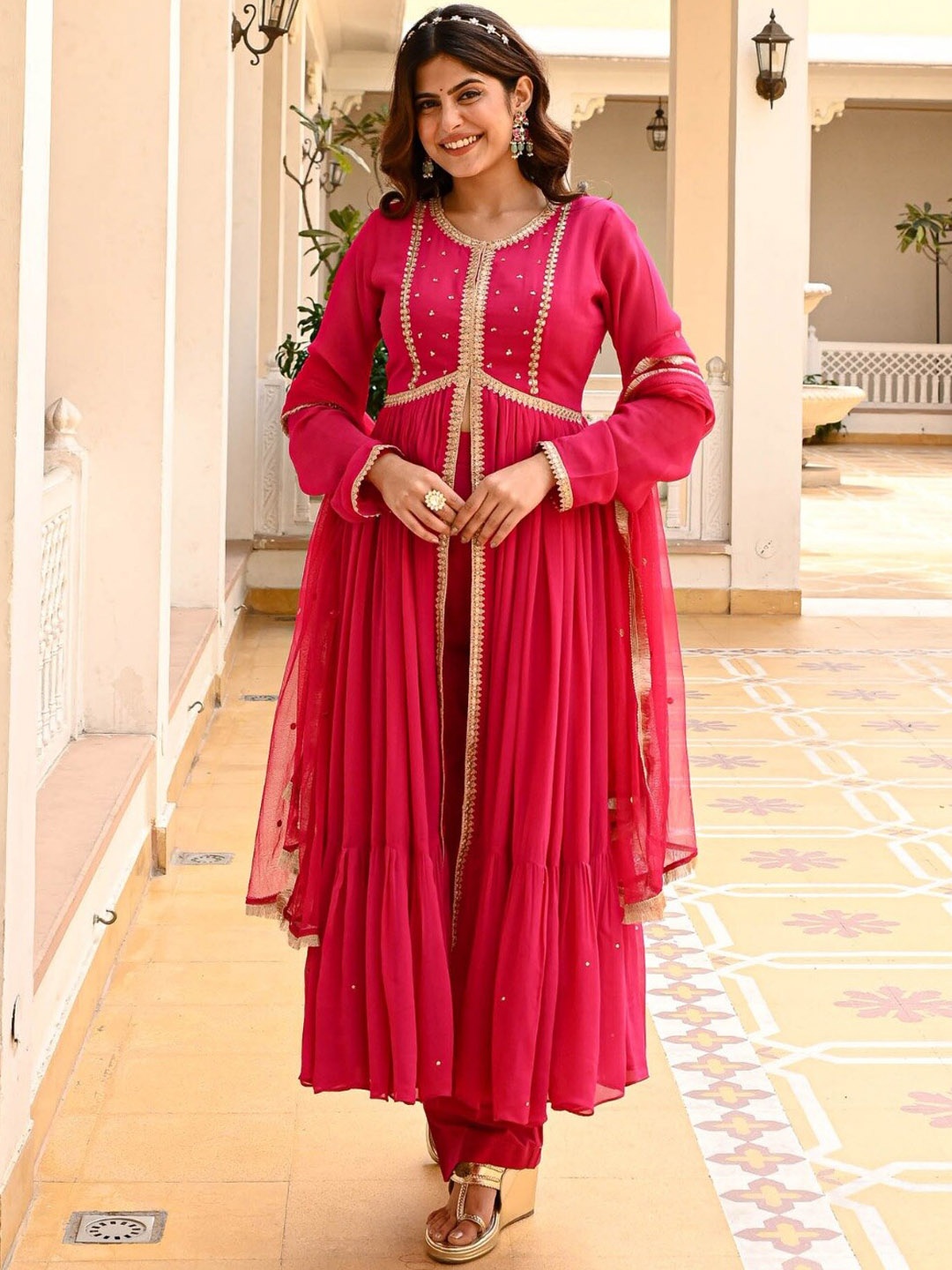 

Urbanstree Ethnic Motifs Embroidered Tiered Kurta with Trouser & Dupatta, Pink
