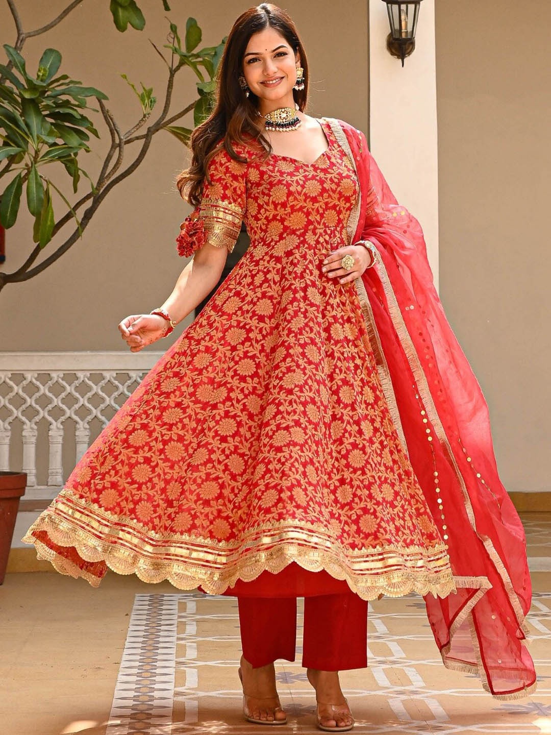 

Urbanstree Floral Printed Anarkali Pleated Gotta Patti Kurta ,Trousers & Dupatta, Red