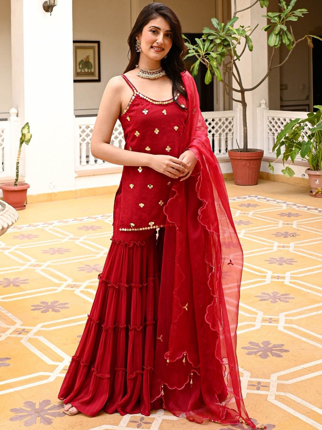 

Urbanstree Floral Embroidered Regular Thread Work Kurti With Sharara & Dupatta, Maroon