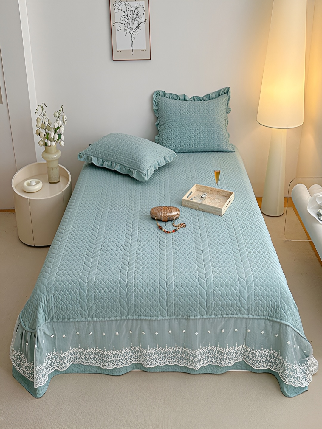 

JC HOME Blue Floral 162 TC Double King Bed Cover With 2 Pillow Covers
