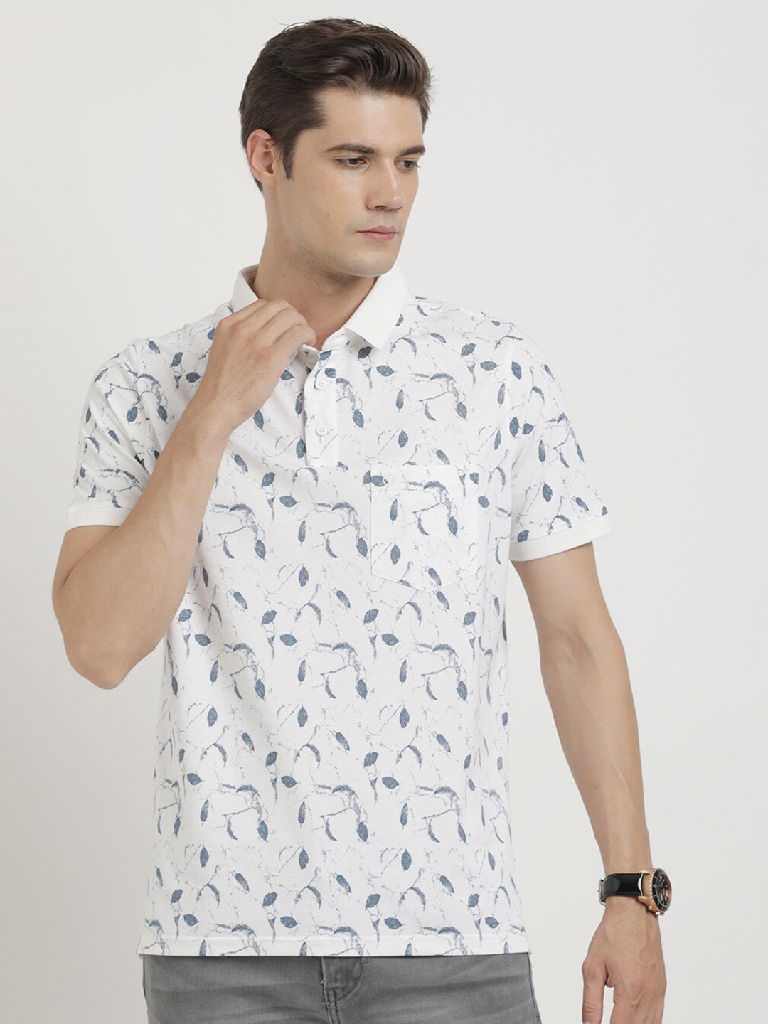 

Turtle Men Polo Collar Slim Fit T-shirt, White