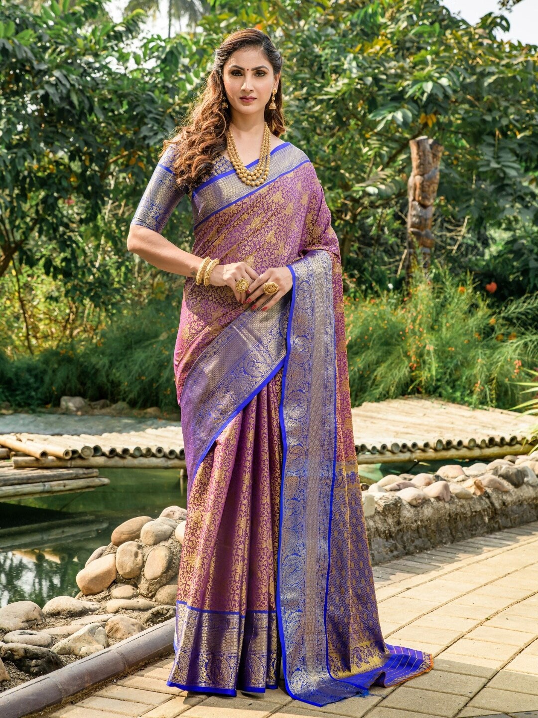 

SGF11 Woven Design Zari Art Silk Kanjeevaram Saree, Purple