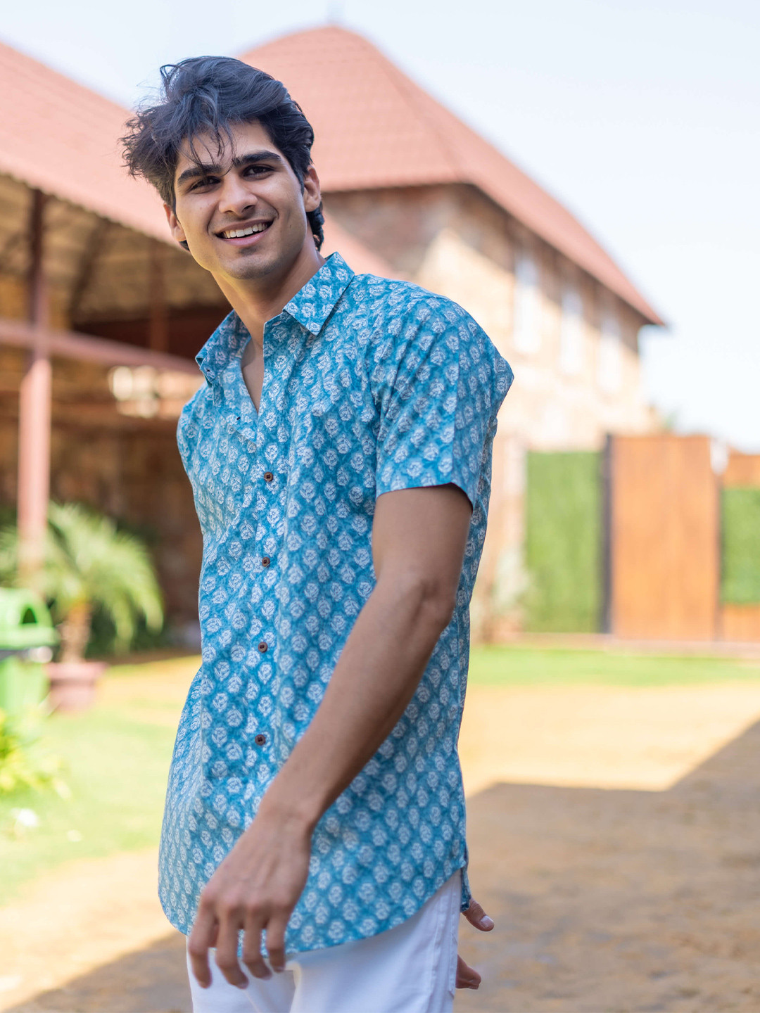 

Shasak Classic Fit Floral Printed Spread Collar Cotton Casual Shirt, Blue