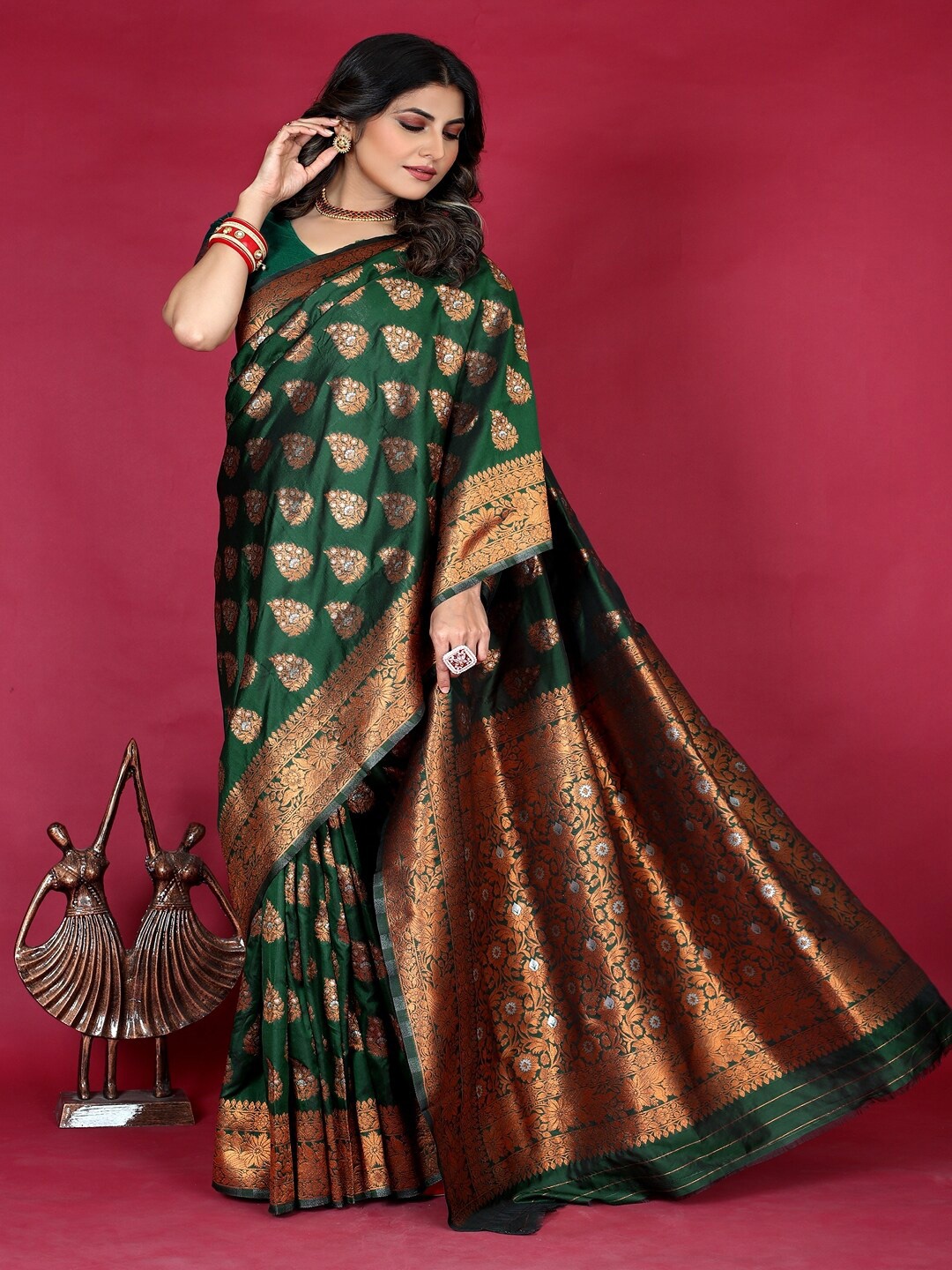 

SGF11 Woven Design Zari Art Silk Kanjeevaram Saree, Green