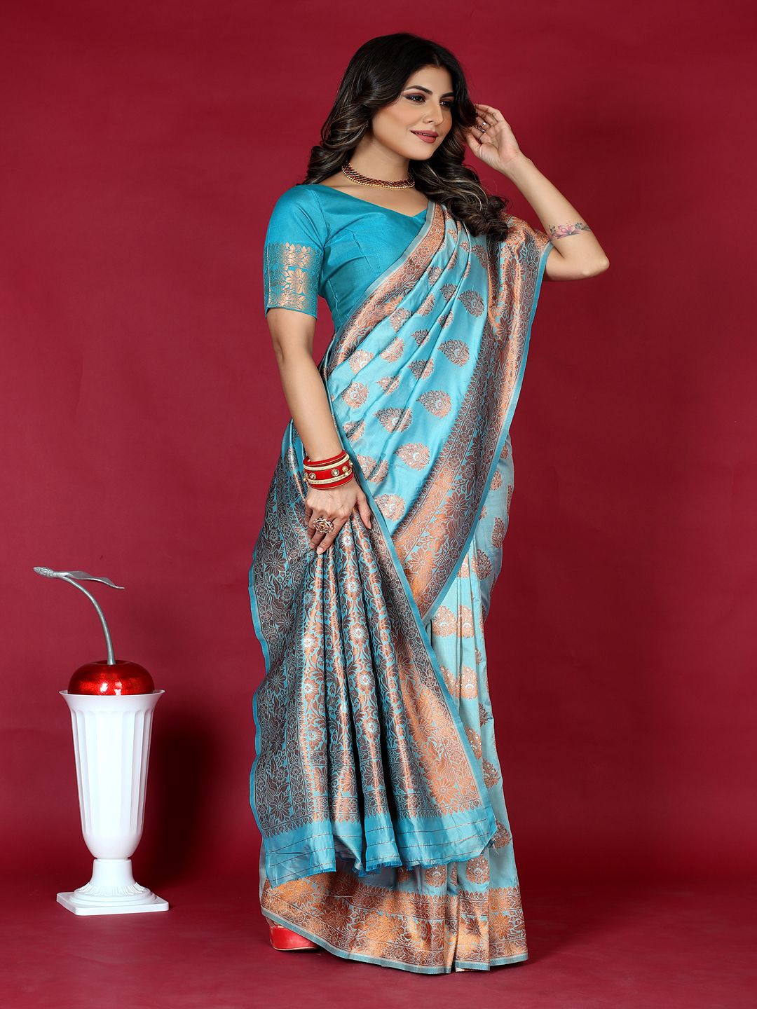 

SGF11 Women Sarees, Turquoise blue